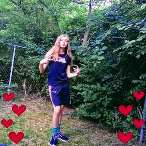 Meet your Posher, Desiree